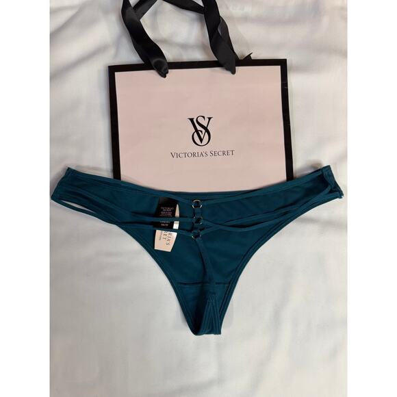 NWT Victoria’s Secret Vintage G-String Thong – Green – Size XS – 2014 - Picture 2 of 4